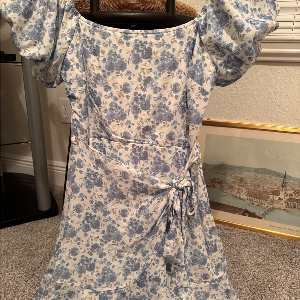 Floral Puff Sleeve Dress